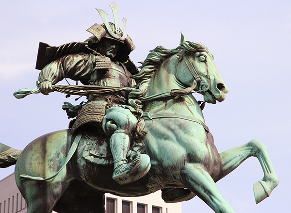 일본 사무라이의 대명사로 불리는 구노스키 마사시게의 동상. 구노스키는 가마쿠라 시대 말기부터 난보쿠초 시대에 걸쳐 활약한 무장으로 충신으로 유명하다. (사진=픽사베이)